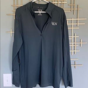 Mountain Hardwear quarter zip pullover